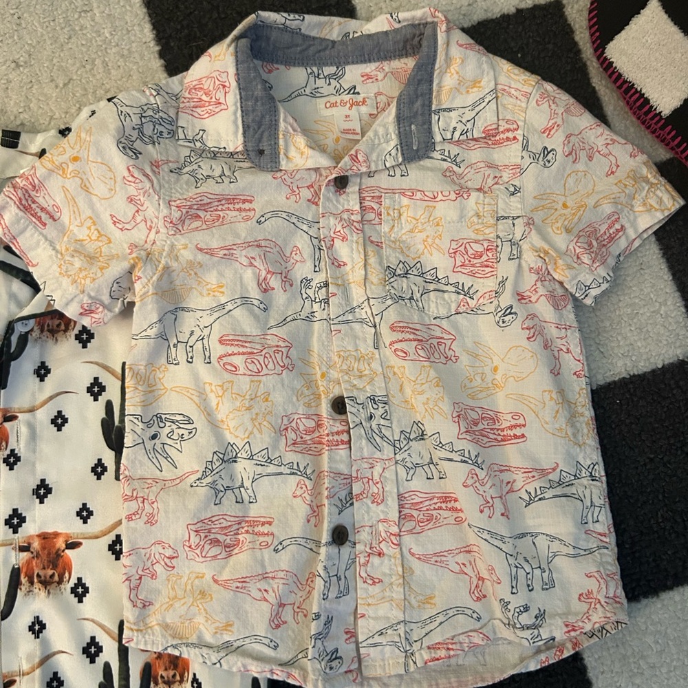 Assorted toddler Casual Shirts Bundle - Picture 5 of 8